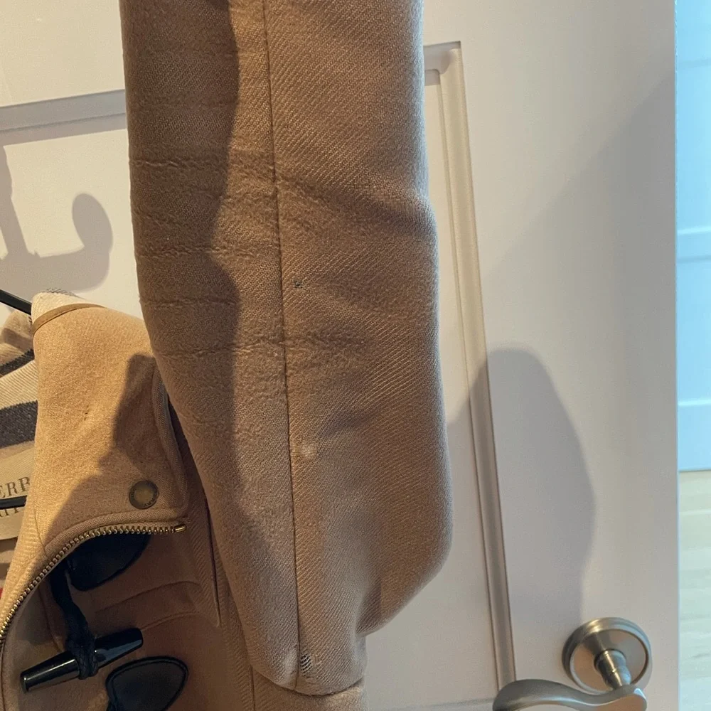 Burberry toggle jacket - Picture 4 of 6